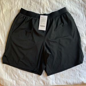 Men’s Lululemon Black Shorts Size XL NWT